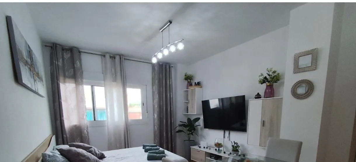 Bed and breakfast Mini Estudio Lovely Sevilla Con Bano Compartido Camas España